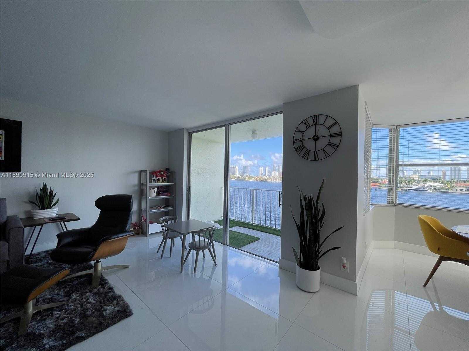 Small Image of 16570 NORTH EAST 26TH AVE #5H, North Miami Beach Number 2
