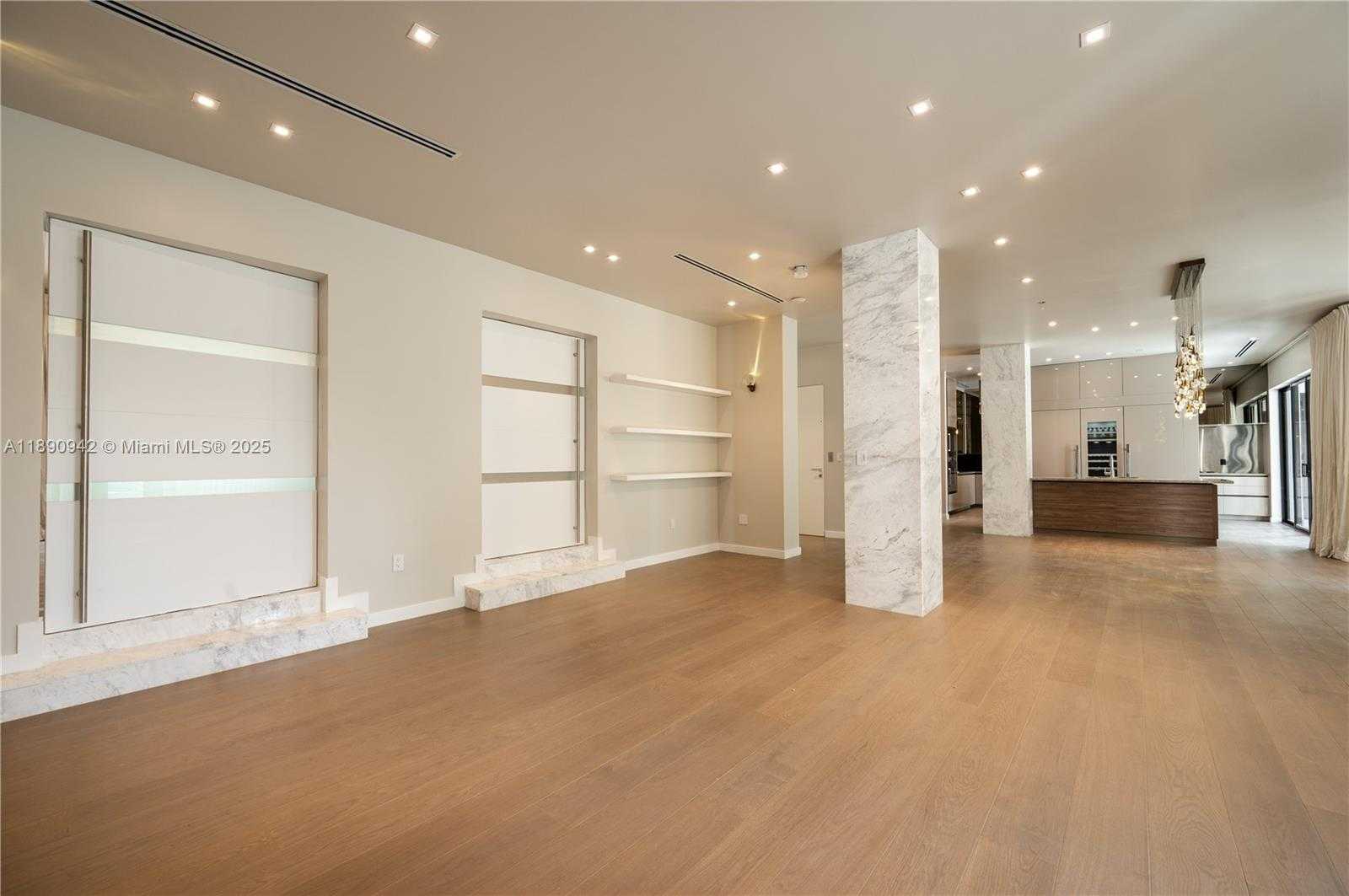 Small Image of 11200 SOUTH WEST 60TH AVE, Pinecrest Number 13
