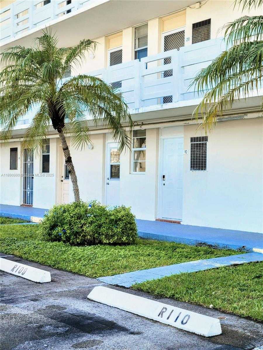 Small Image of 3010 MARCOS DR #R110, Aventura Number 24