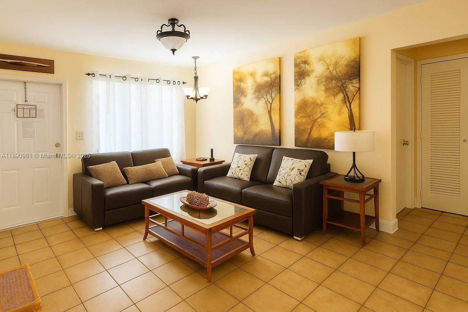 Small Image of 504 SOUTH WEST 10TH ST #2, Hallandale Beach Number 3