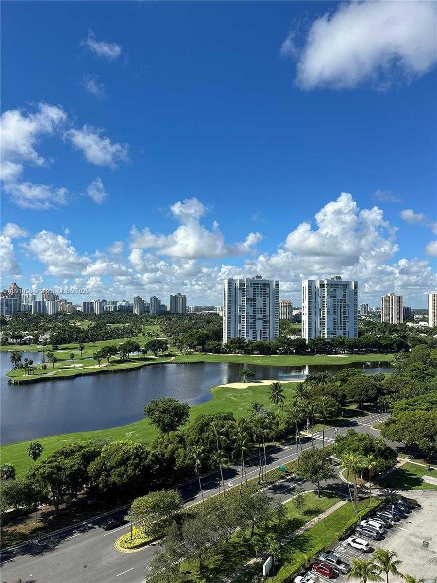 Small Image of 3675 NORTH COUNTRY CLUB DR #1809, Aventura Number 5