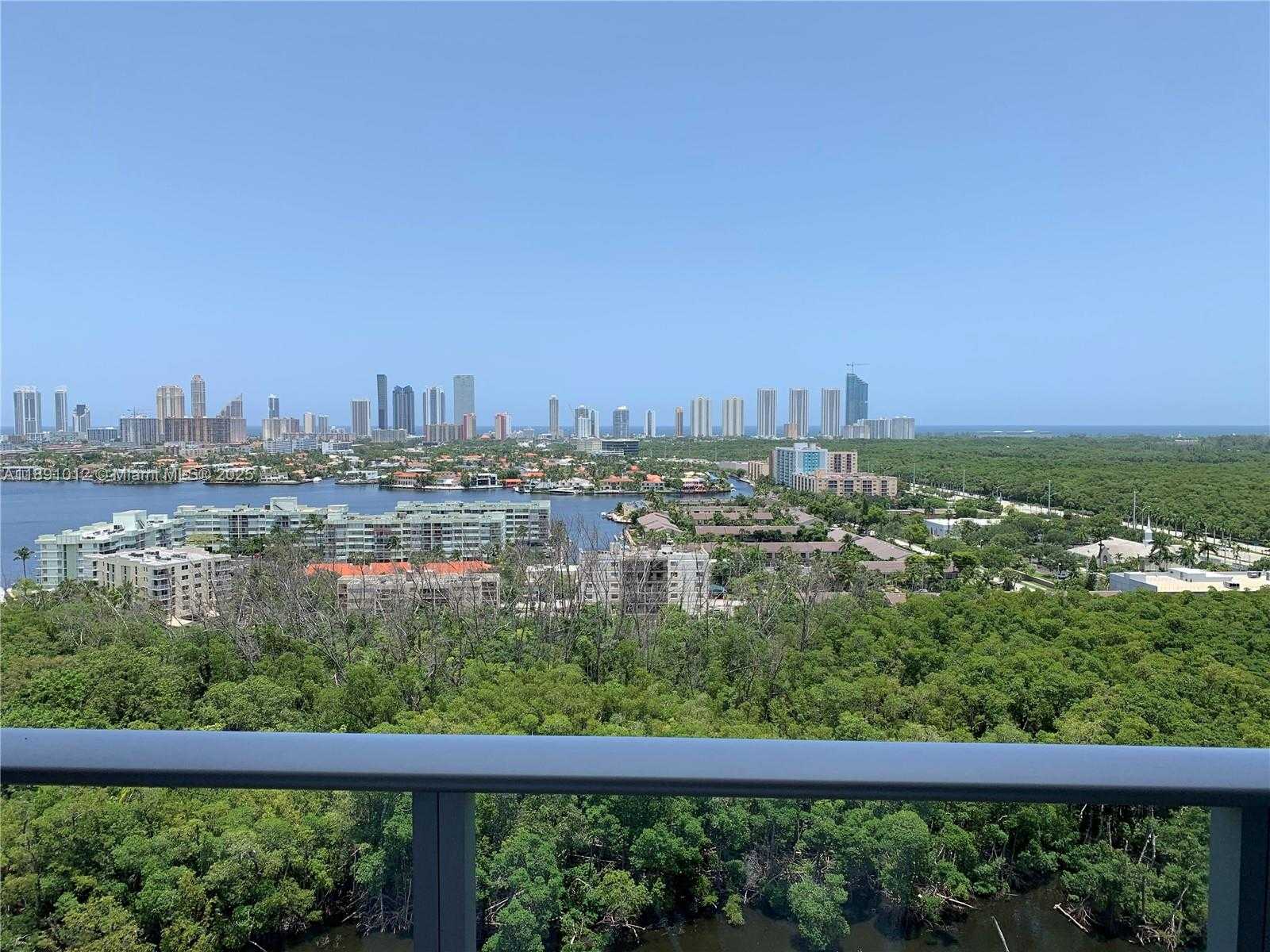 Small Image of 16385 BISCAYNE BLVD #2420, North Miami Beach Number 30