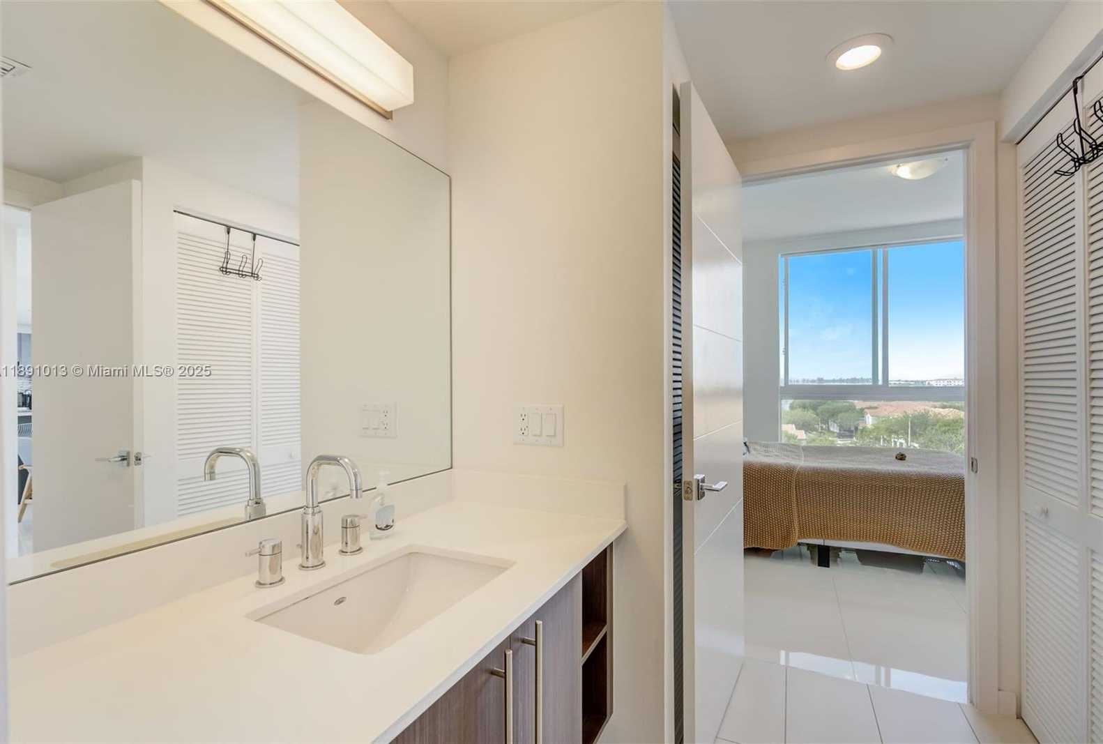 Small Image of 7875 NORTH WEST 107TH AVE #516, Doral Number 14