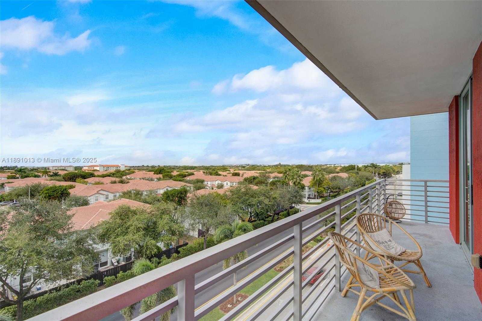 Small Image of 7875 NORTH WEST 107TH AVE #516, Doral Number 21