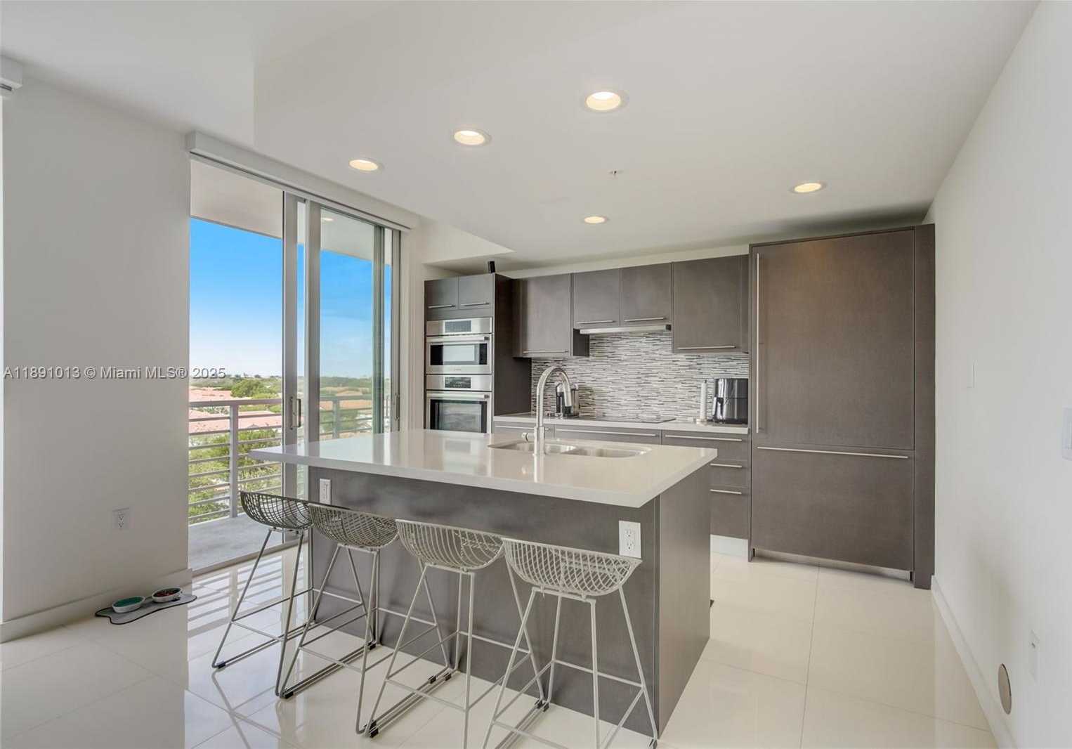 Small Image of 7875 NORTH WEST 107TH AVE #516, Doral Number 6