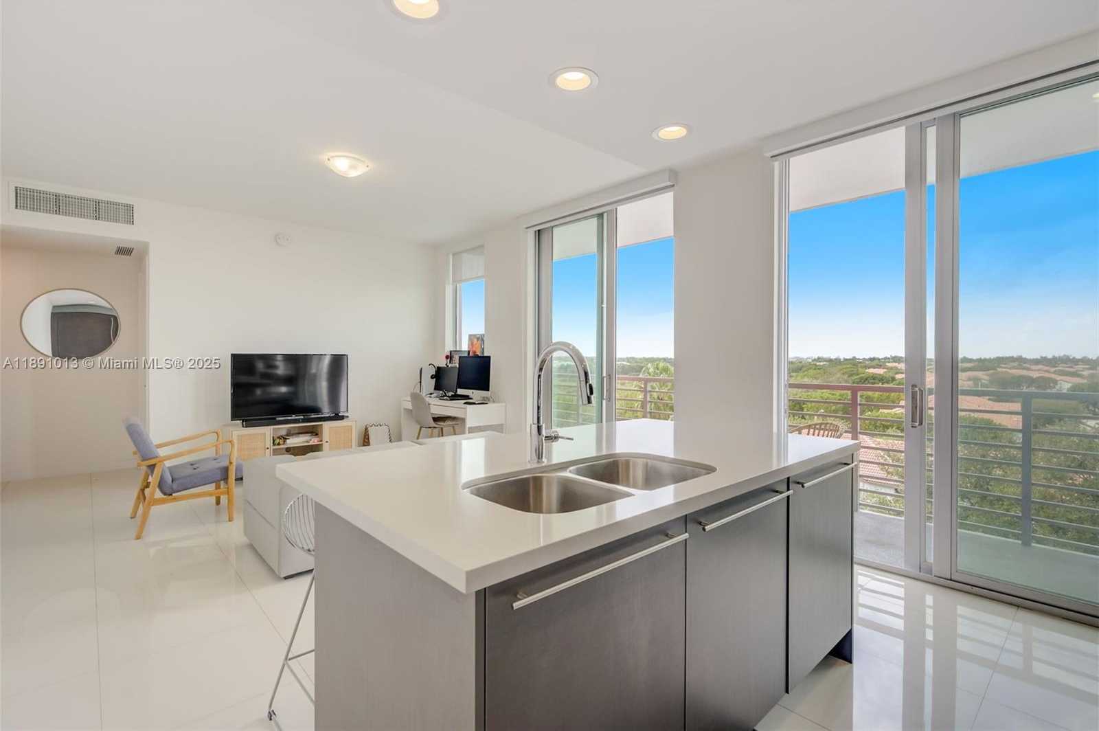 Small Image of 7875 NORTH WEST 107TH AVE #516, Doral Number 9