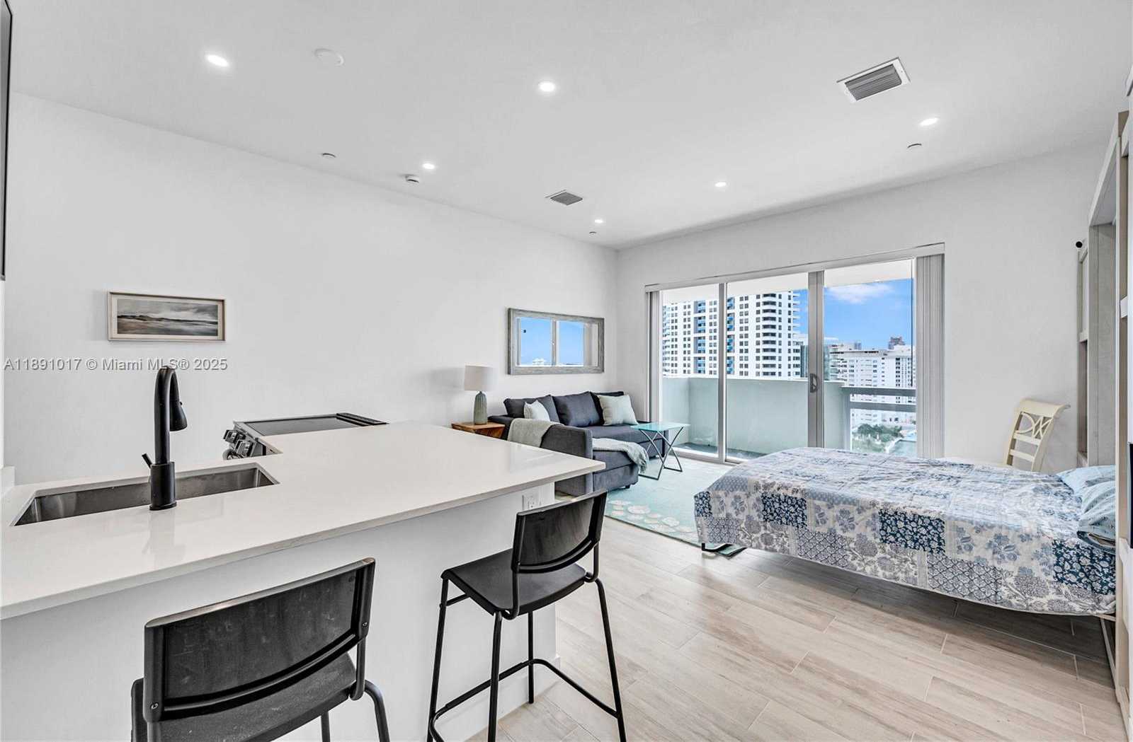 Small Image of 1500 WEST BAY RD #1536S, Miami Beach Number 20