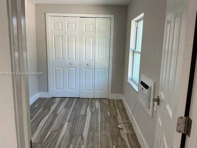 Small Image of 922 NORTH WEST 2ND ST #1, Miami Number 11