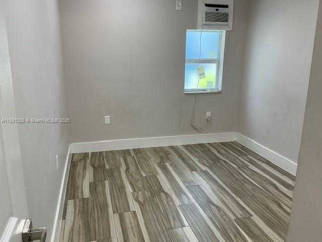 Small Image of 922 NORTH WEST 2ND ST #1, Miami Number 14