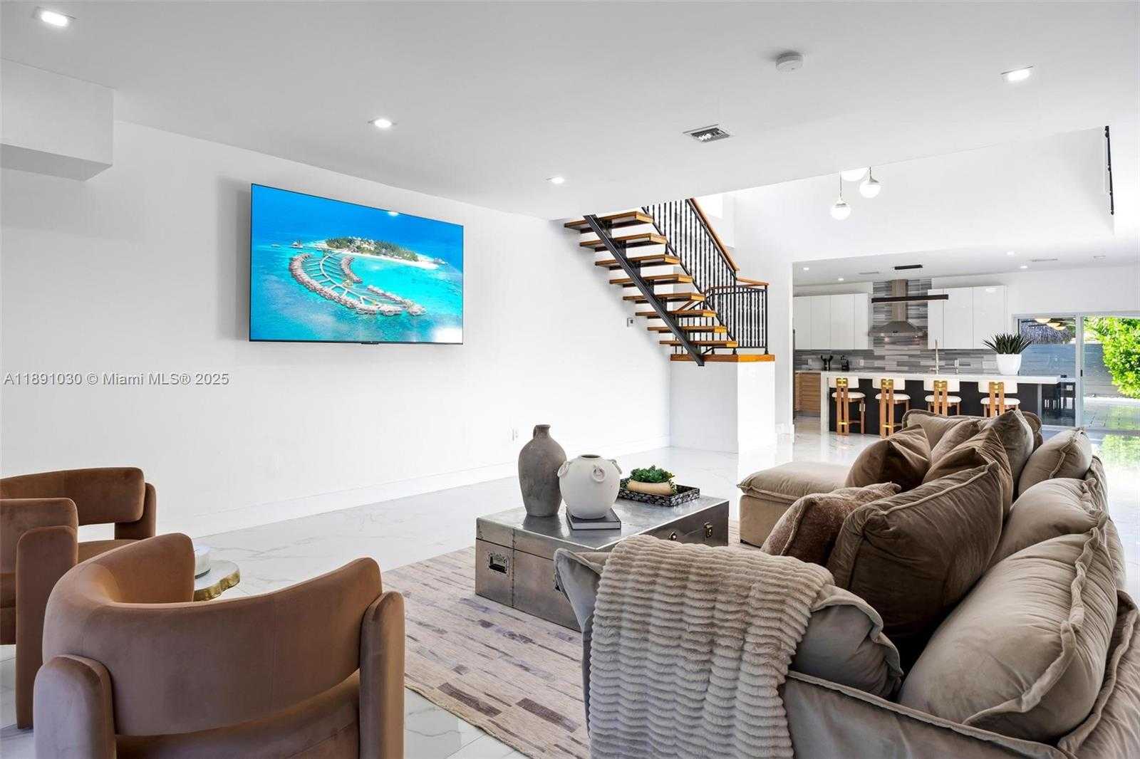 Small Image of 1651 SOUTH WEST 13TH AVE #na, Miami Number 11