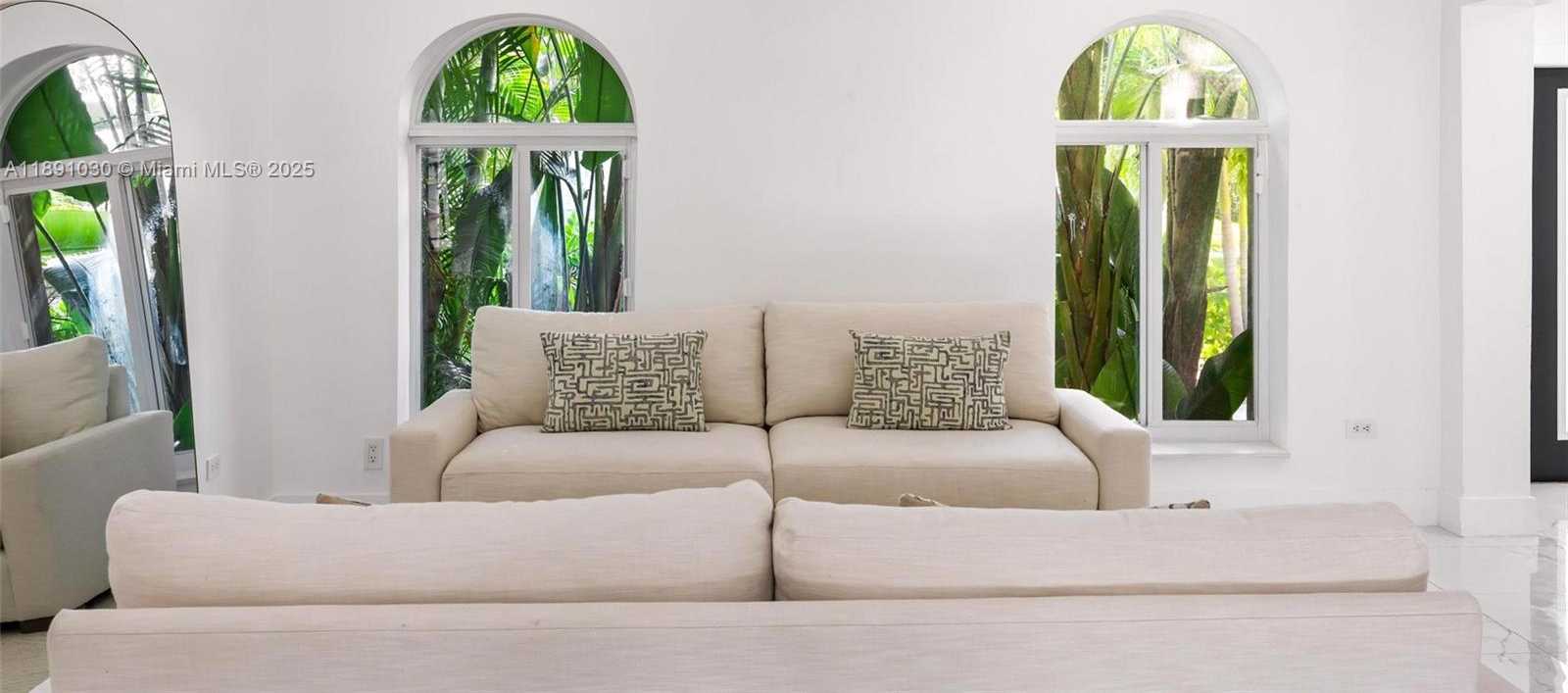 Small Image of 1651 SOUTH WEST 13TH AVE #na, Miami Number 20
