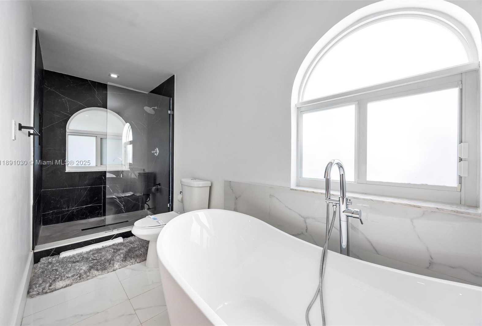 Small Image of 1651 SOUTH WEST 13TH AVE #na, Miami Number 37