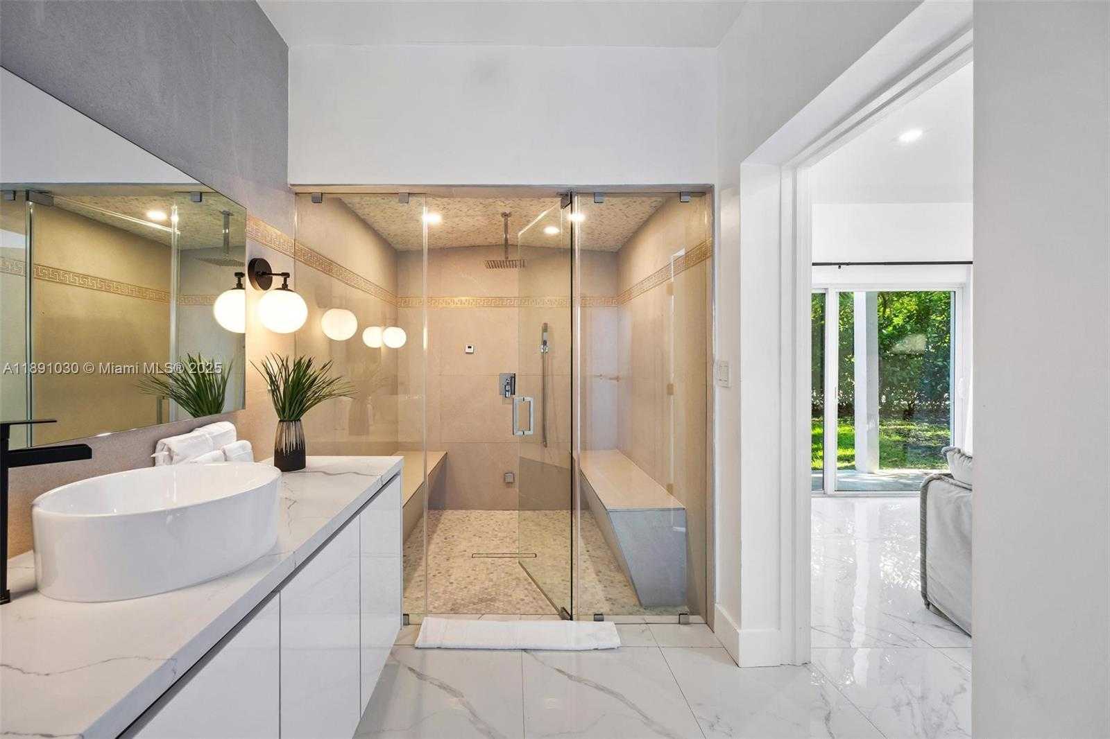 Small Image of 1651 SOUTH WEST 13TH AVE #na, Miami Number 43