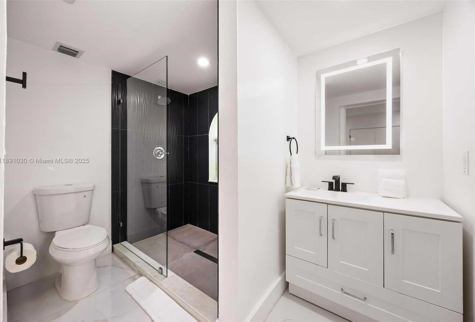 Small Image of 1651 SOUTH WEST 13TH AVE #na, Miami Number 48