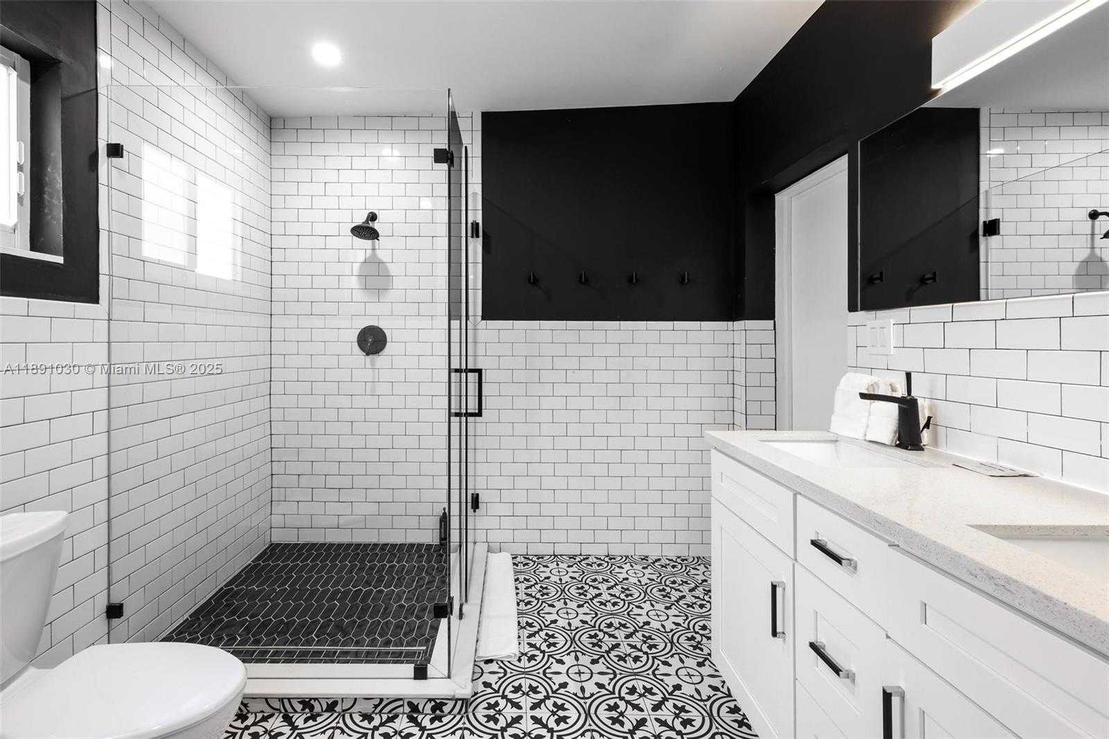Small Image of 1651 SOUTH WEST 13TH AVE #na, Miami Number 58