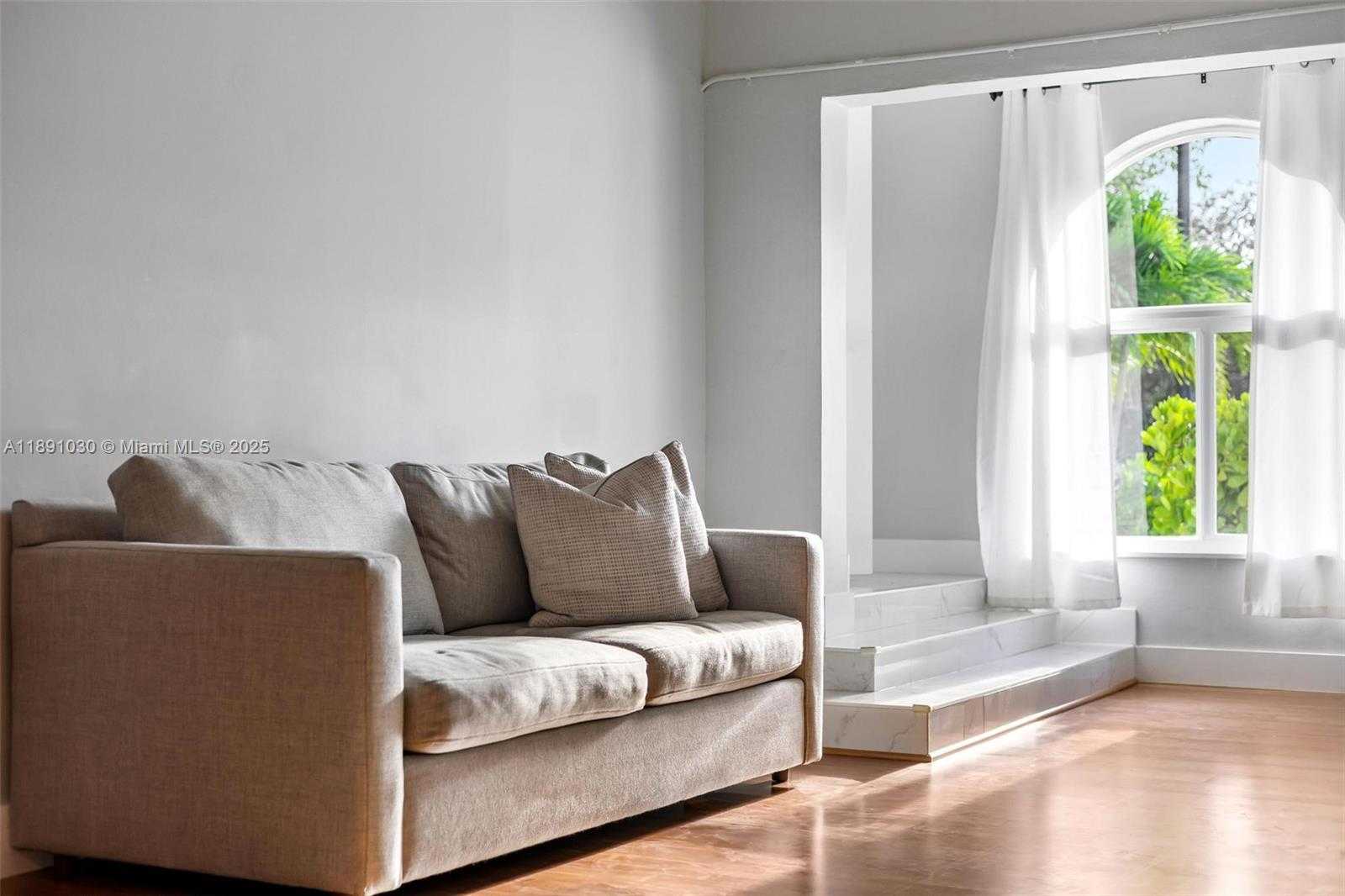 Small Image of 1651 SOUTH WEST 13TH AVE #na, Miami Number 66
