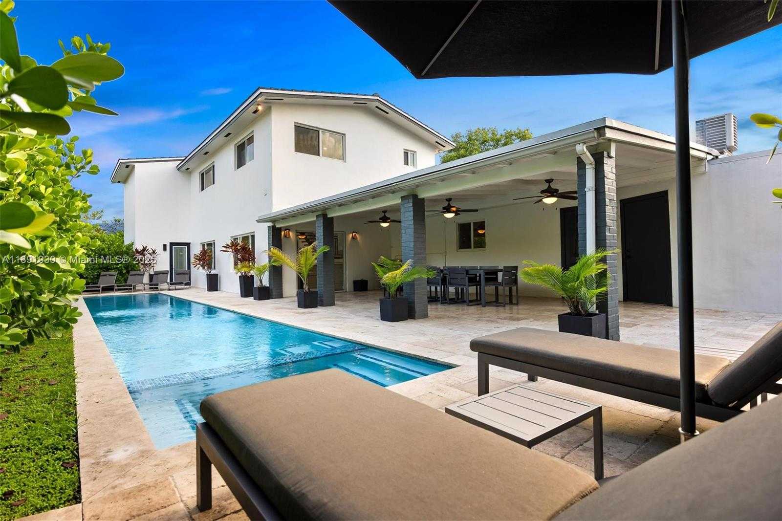 Small Image of 1651 SOUTH WEST 13TH AVE #na, Miami Number 71