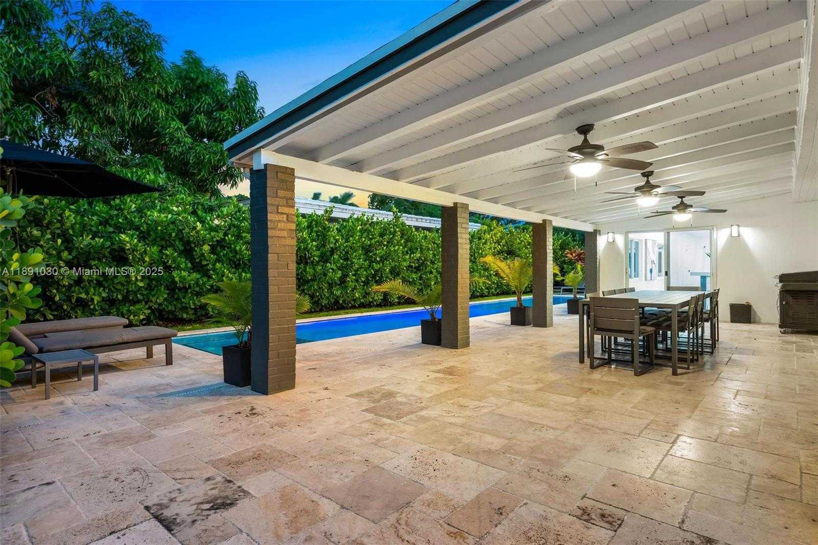Small Image of 1651 SOUTH WEST 13TH AVE #na, Miami Number 82
