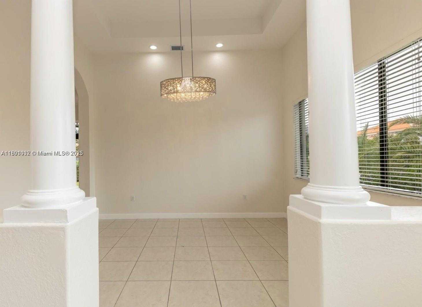Small Image of 7635 SOUTH WEST 193RD LN #-, Cutler Bay Number 5