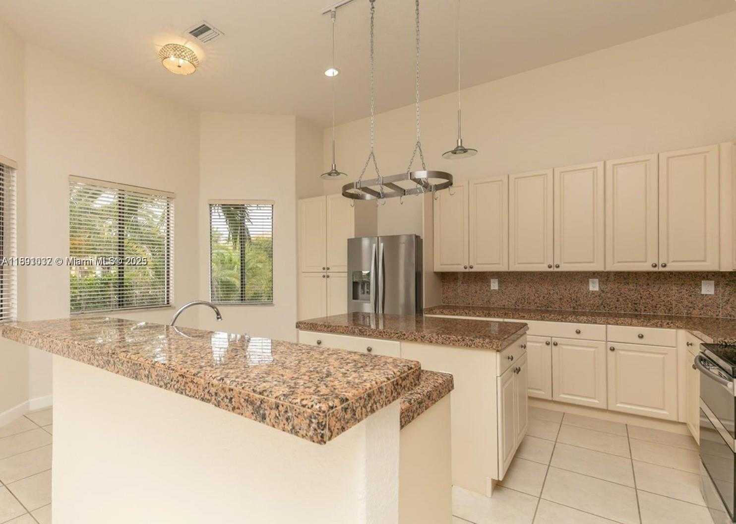 Small Image of 7635 SOUTH WEST 193RD LN #-, Cutler Bay Number 6
