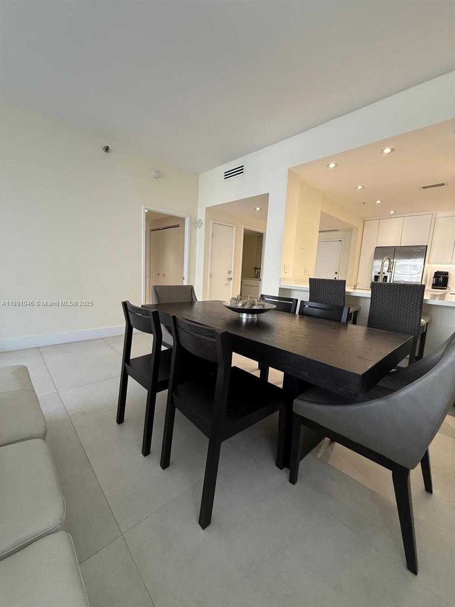 Small Image of 201 CRANDON BLVD #632, Key Biscayne Number 7
