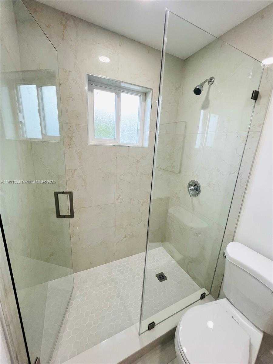 Small Image of 26205 SOUTH WEST 133RD CT, Homestead Number 23
