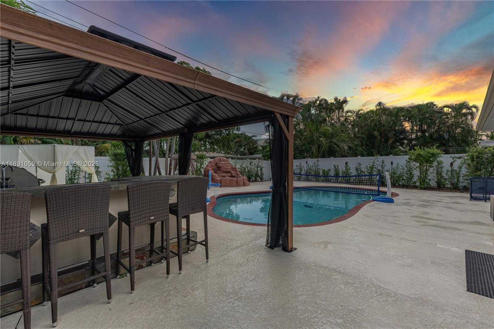 Small Image of 314 SOUTH EAST 3RD ST #2, Dania Beach Number 19