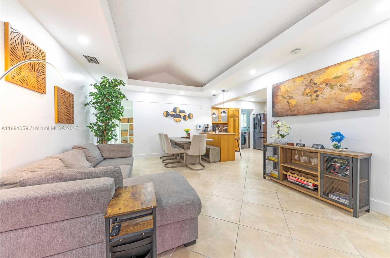 Small Image of 314 SOUTH EAST 3RD ST #2, Dania Beach Number 5