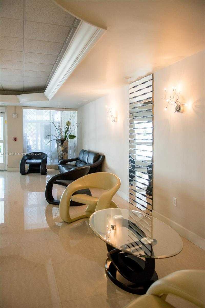 Small Image of 1833 SOUTH OCEAN DR #906, Hallandale Beach Number 56