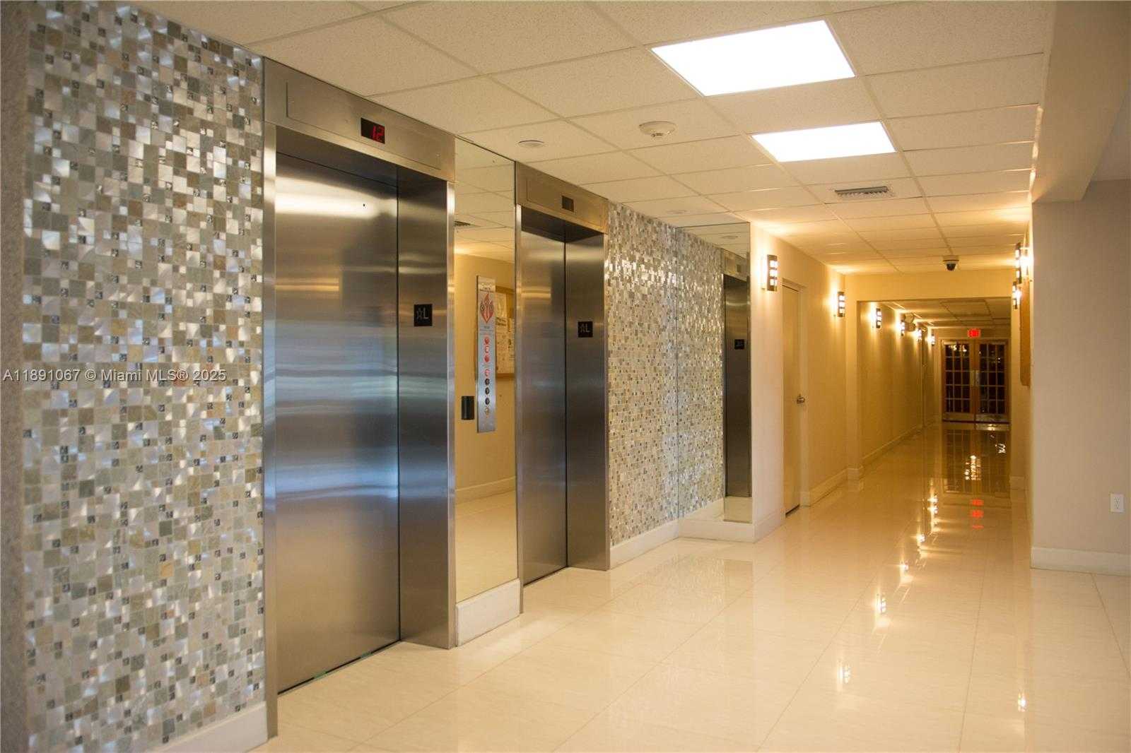 Small Image of 1833 SOUTH OCEAN DR #906, Hallandale Beach Number 58