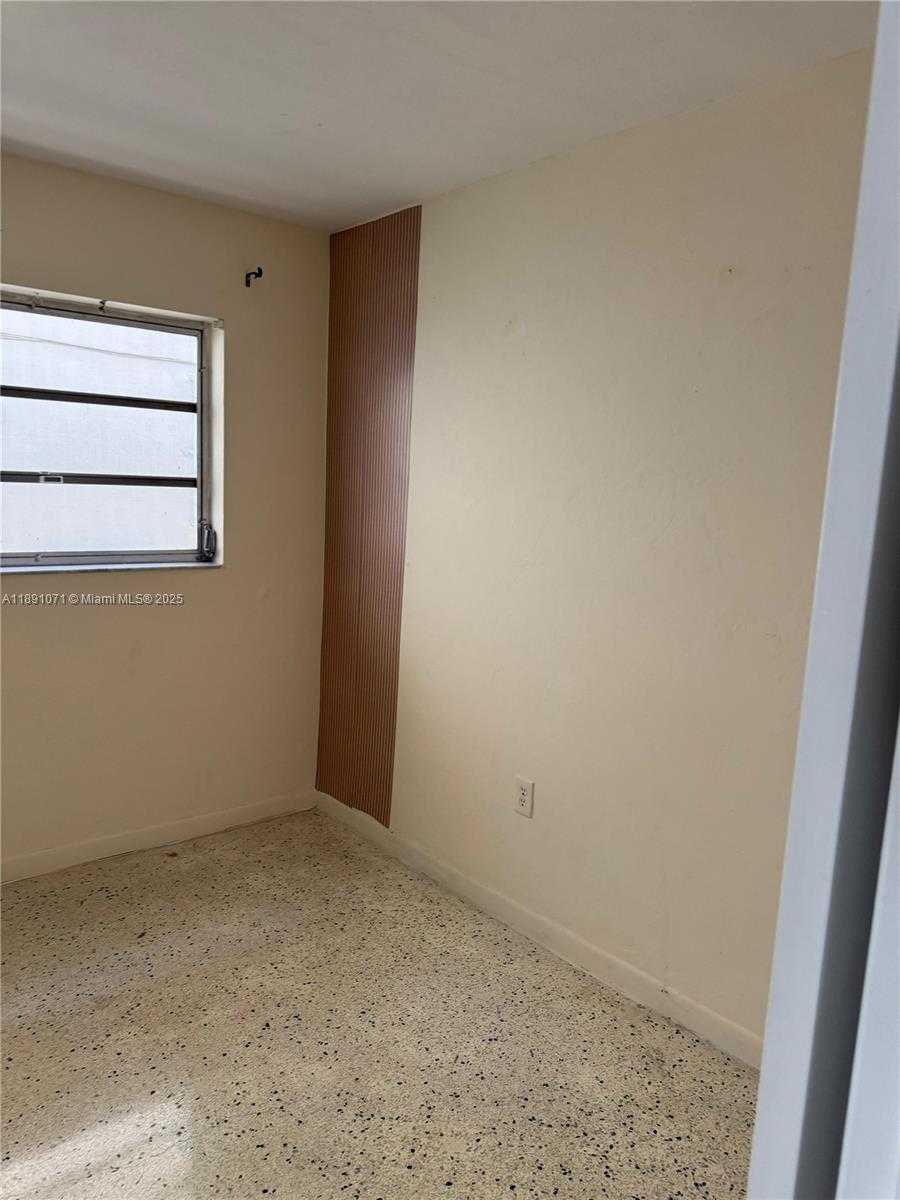 Small Image of 3438 NORTH WEST 4TH ST, Miami Number 21