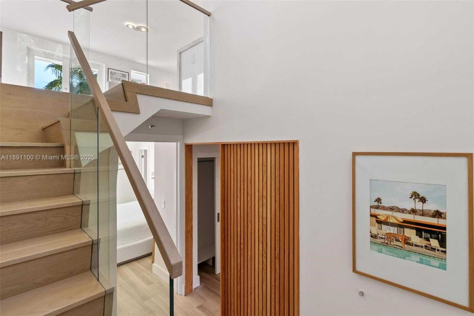 Small Image of 1005 8TH ST #PH 4, Miami Beach Number 21