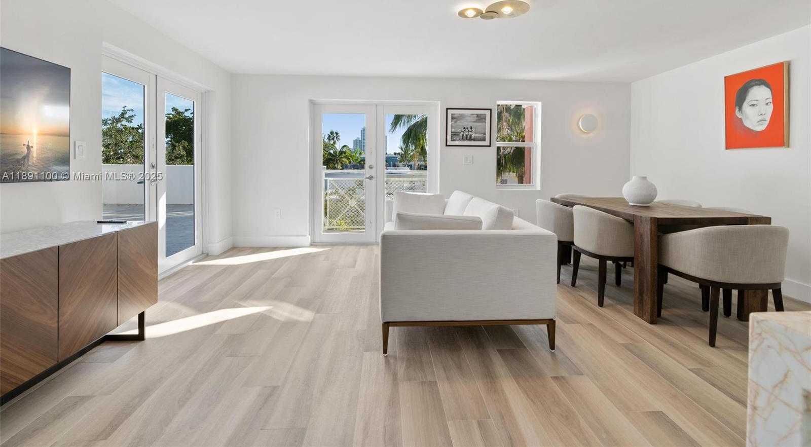 Small Image of 1005 8TH ST #PH 4, Miami Beach Number 3