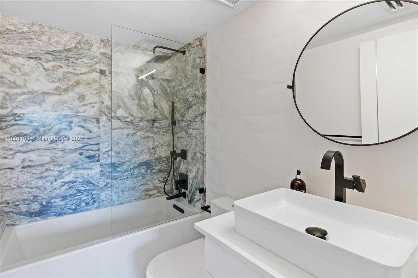 Small Image of 1005 8TH ST #PH 4, Miami Beach Number 30