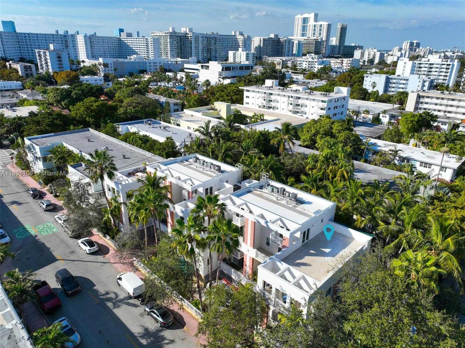 Small Image of 1005 8TH ST #PH 4, Miami Beach Number 35