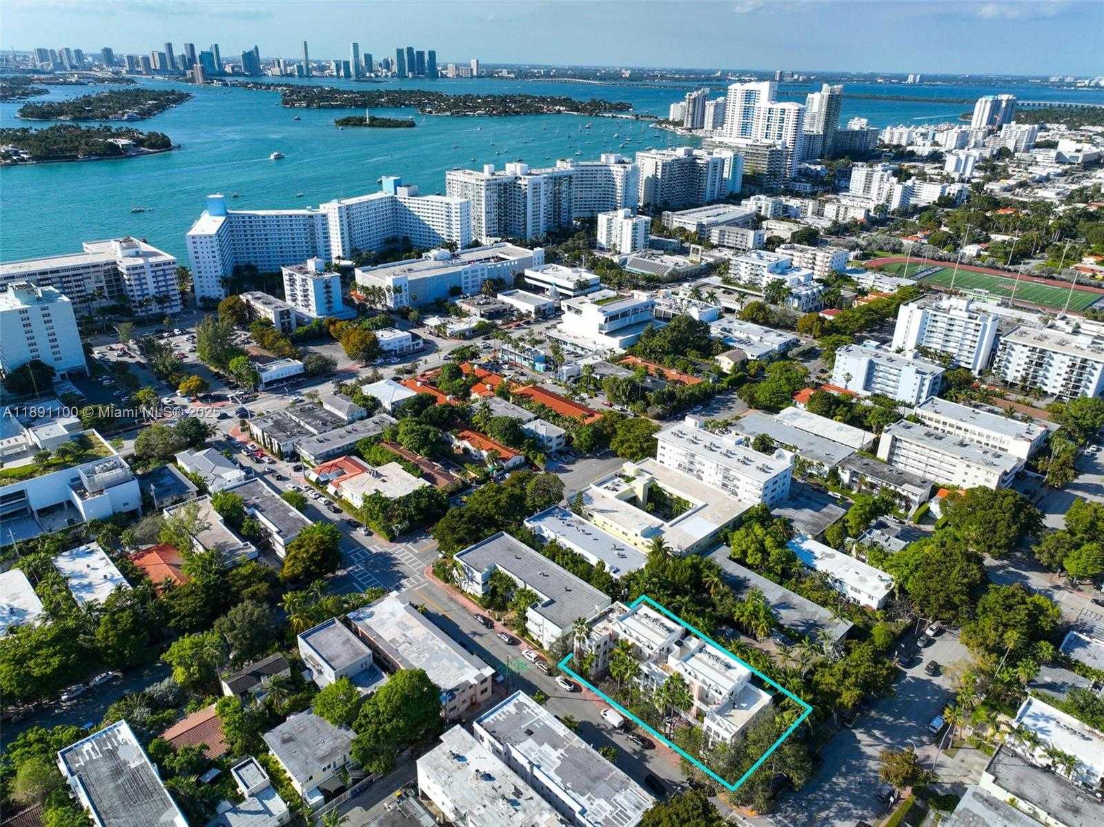 Small Image of 1005 8TH ST #PH 4, Miami Beach Number 37