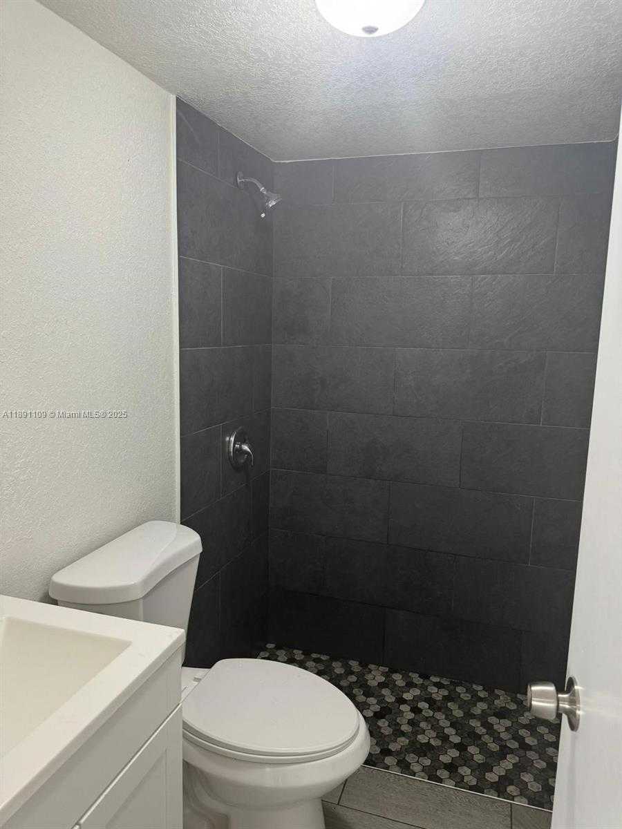 Small Image of 858 NORTH WEST 29TH TER, Miami Number 3