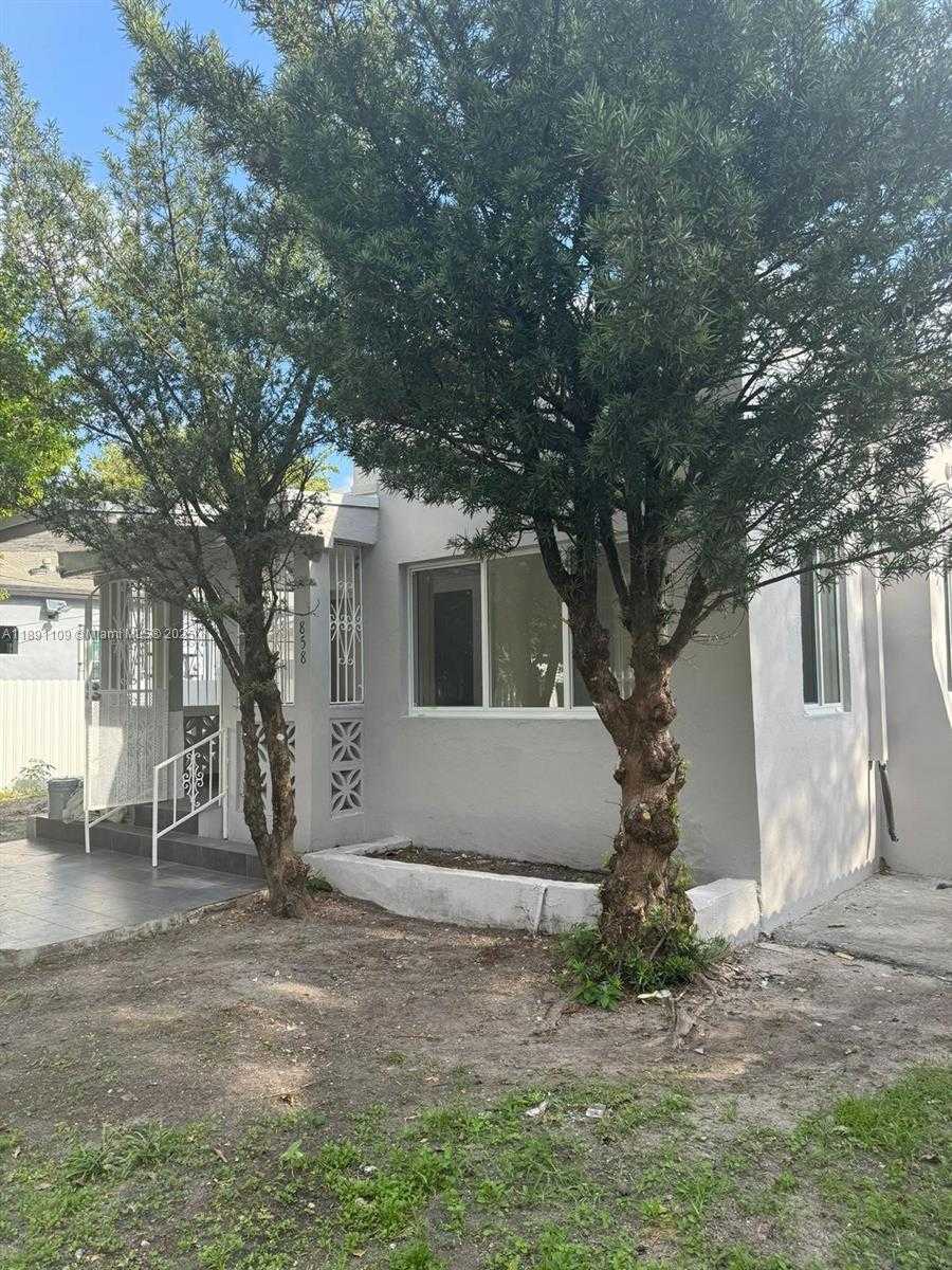 Small Image of 858 NORTH WEST 29TH TER, Miami Number 7