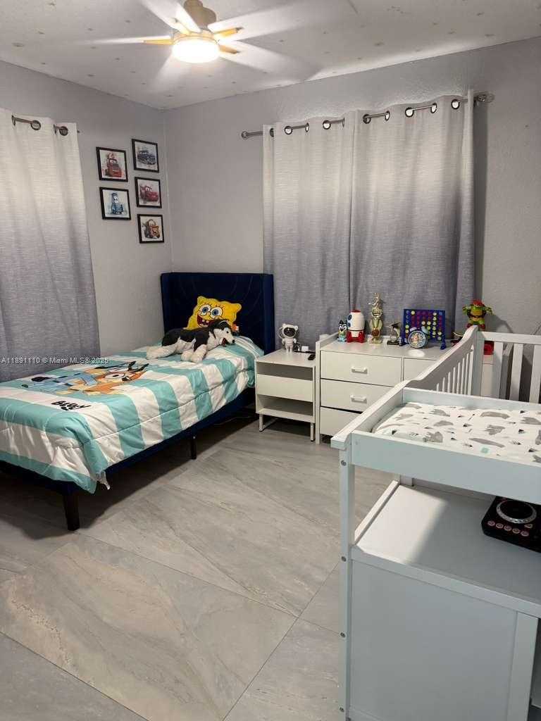 Small Image of 17881 SOUTH WEST 113TH CT, Miami Number 18