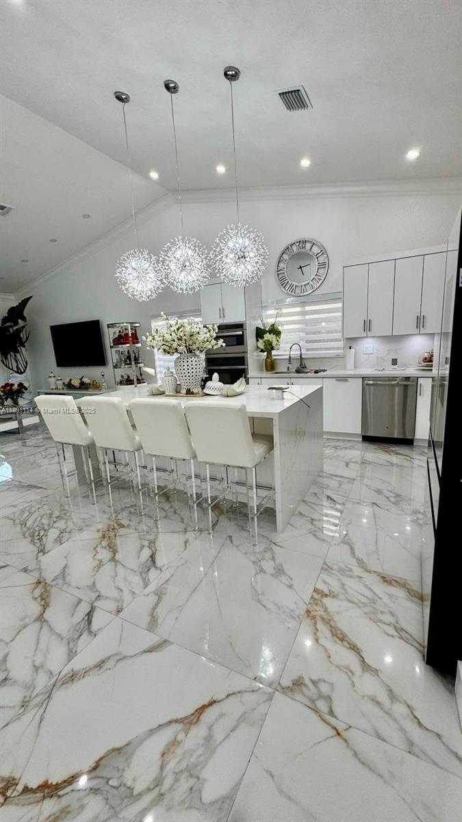 Small Image of 11500 SOUTH WEST 153RD AVE #11500, Miami Number 11