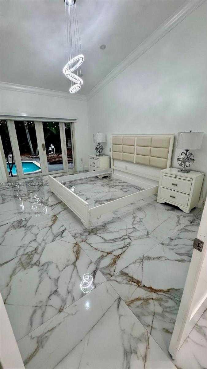 Small Image of 11500 SOUTH WEST 153RD AVE #11500, Miami Number 16