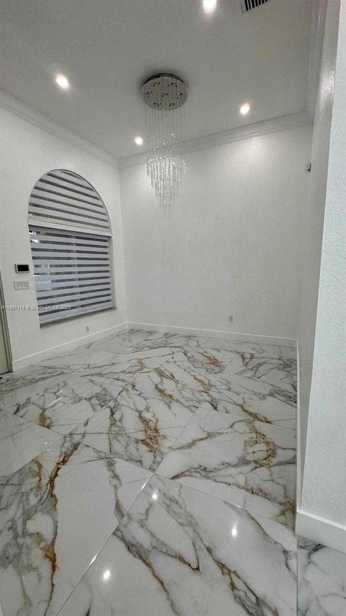 Small Image of 11500 SOUTH WEST 153RD AVE #11500, Miami Number 8
