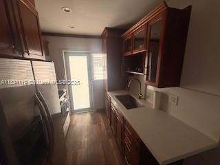 Small Image of 2208 BAY DR #8, Miami Beach Number 3