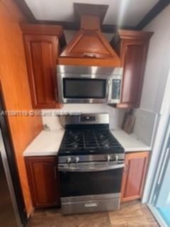 Small Image of 2208 BAY DR #8, Miami Beach Number 5