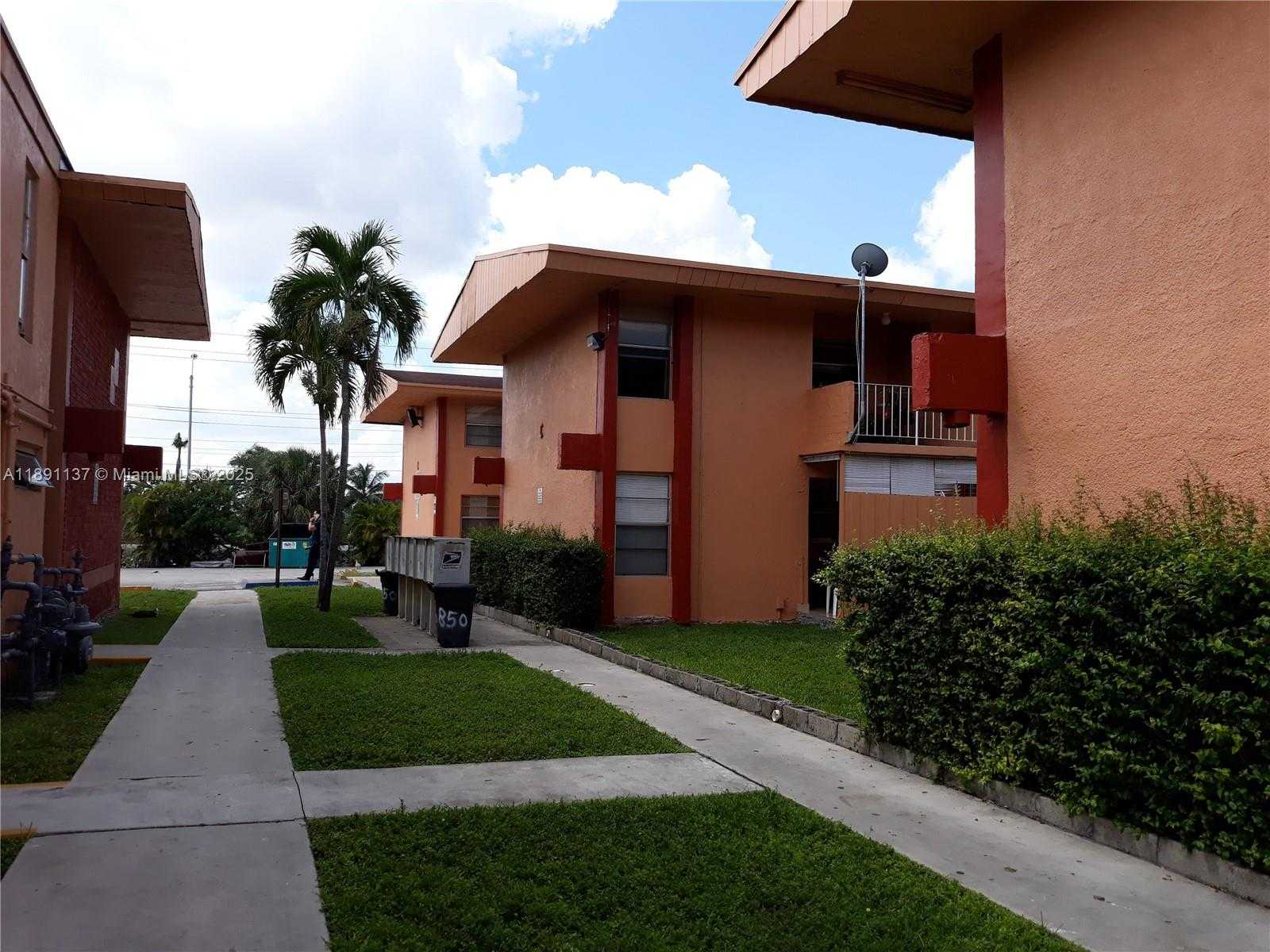 Small Image of 6850 WEST 14TH CT #C22, Hialeah Number 9