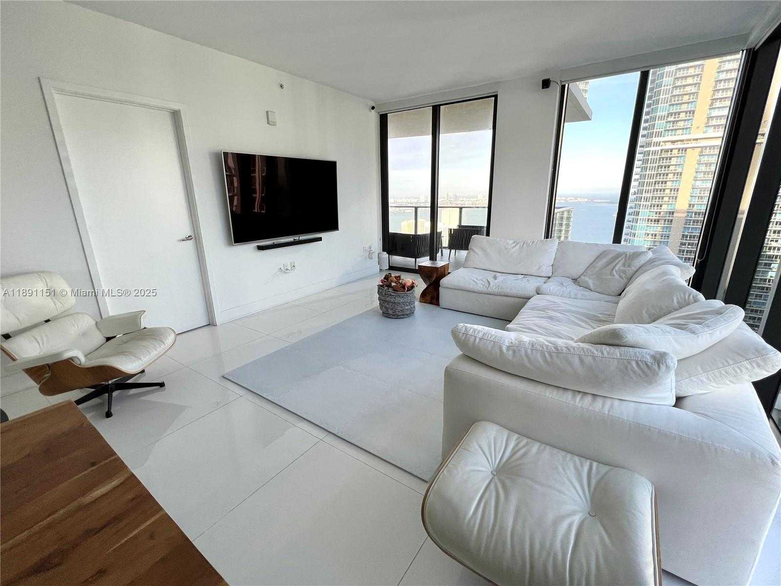 Small Image of 1010 BRICKELL AVE #4205, Miami Number 43
