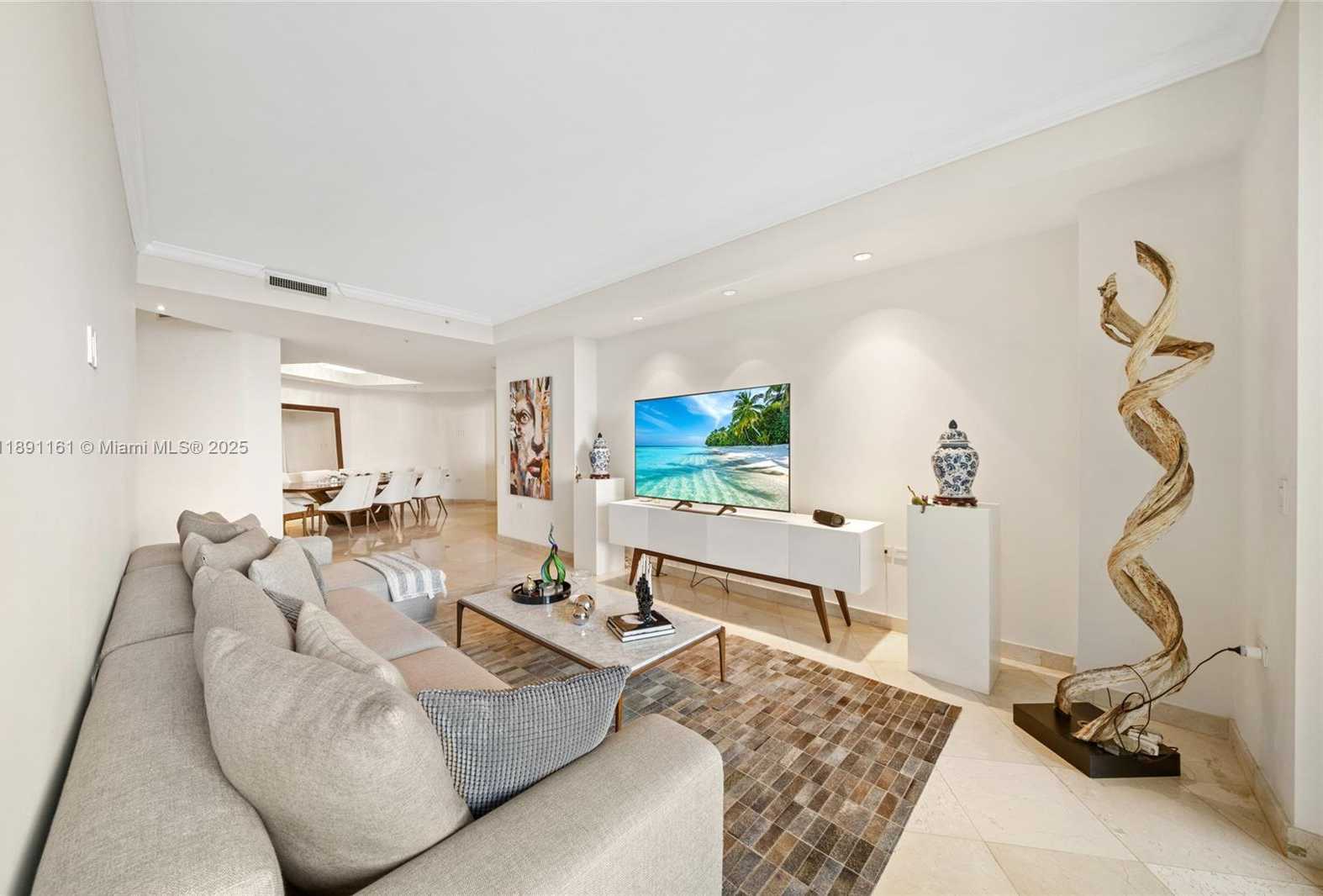 Small Image of 848 BRICKELL KEY DR #201, Miami Number 7