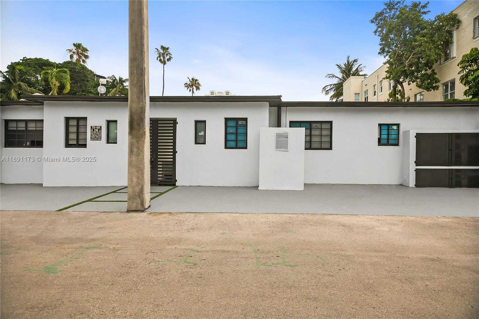 Small Image of 733 MICHIGAN AVE #9, Miami Beach Number 23