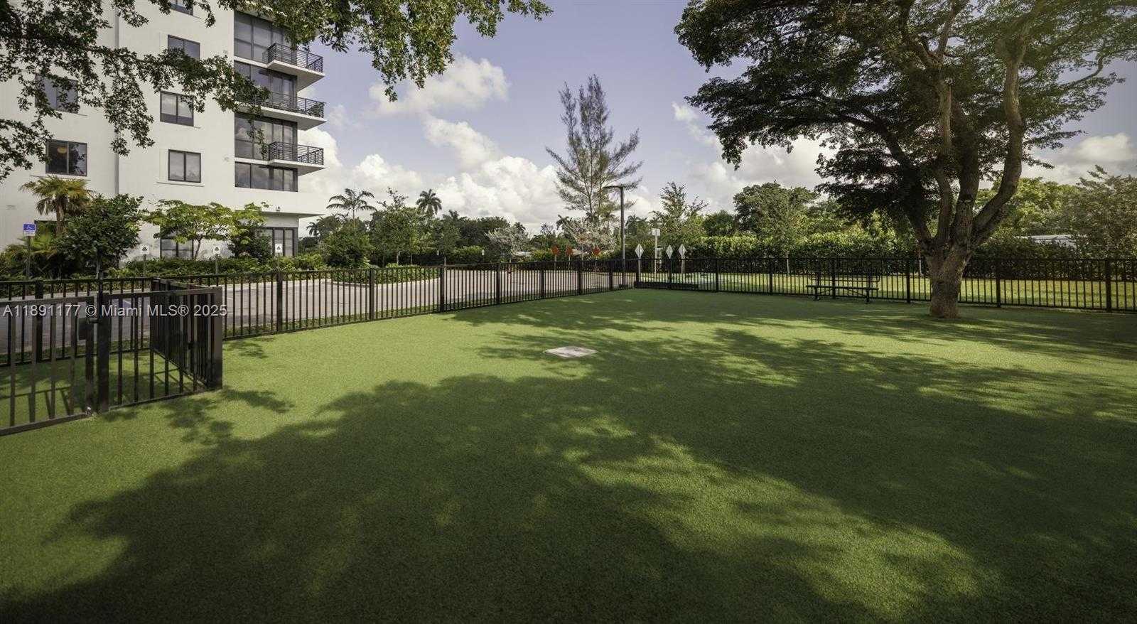 Small Image of 11200 BISCAYNE BLVD #A1.5, Miami Number 11