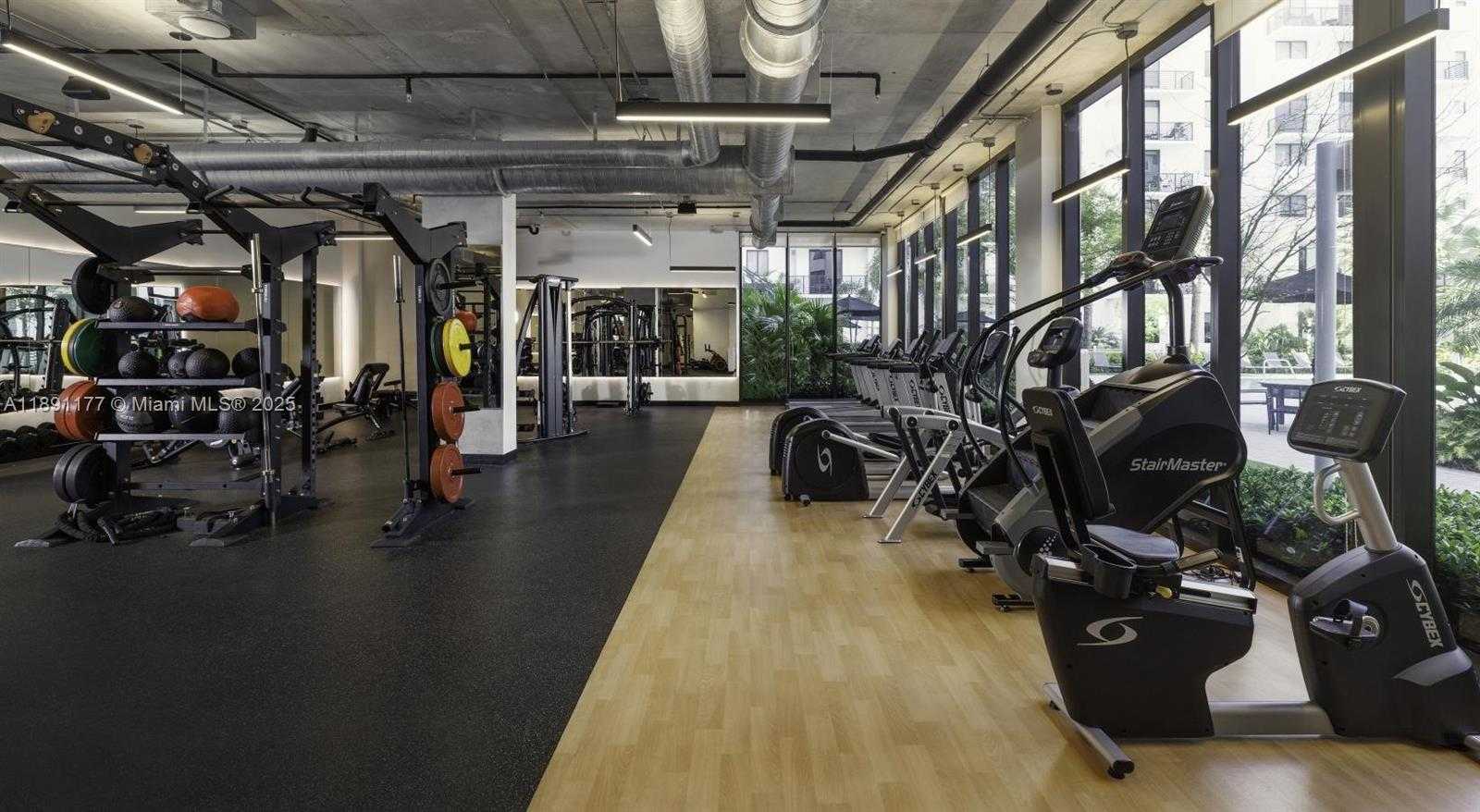 Small Image of 11200 BISCAYNE BLVD #A1.5, Miami Number 8